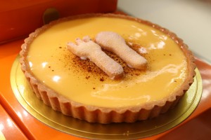 定番_とろけるチーズタルト_1